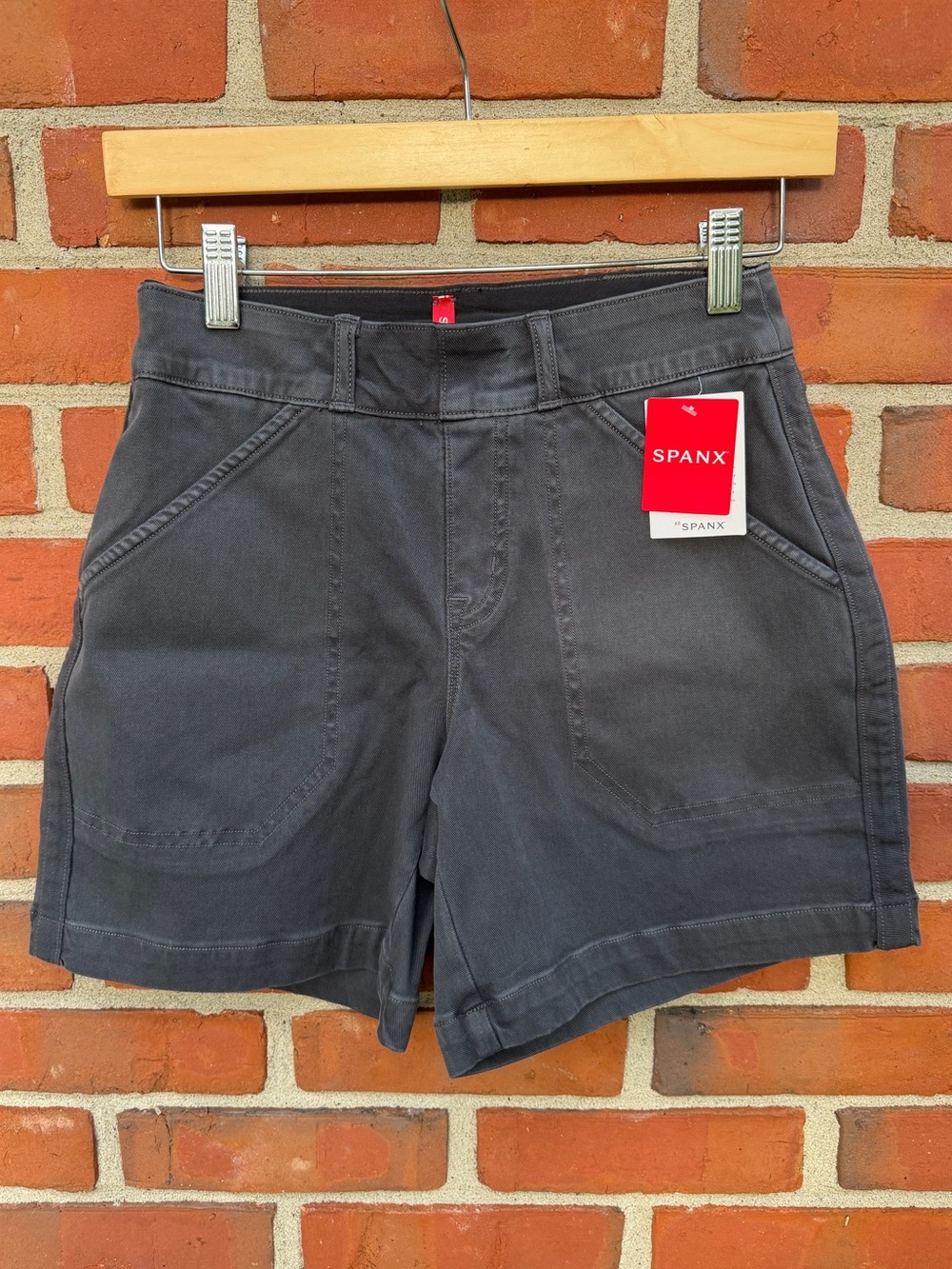 SPANX High-Waist Twill 6” Shorts